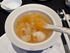 -鲁采LU STYLE(新天地店)