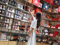 -VENCHI 闻绮(北京国贸商城店)