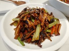 茶树菇香干-峨嵋小镇(远洋城店)