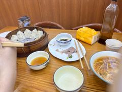 -颐缘居·南翔小笼馆