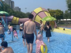 -欢乐水魔方水世界