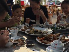 -四川小胡子海鲜(丁村万人海鲜广场店)