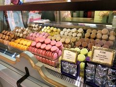 -ladurée(戴高乐机场T 2F店)