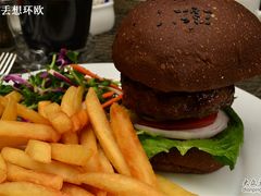 牛肉汉堡-KABB凯博西餐酒吧(新天地店)