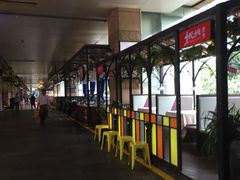 -必胜客(WOW中心城店)