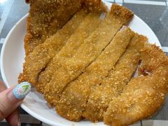 炸猪排-潘国仙耳光馄饨(黄家阙路店)