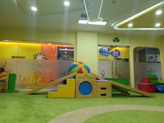 -KidsHome毅英宝贝家早教托育中心