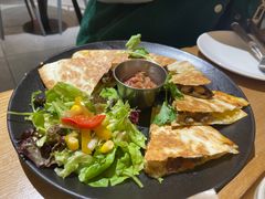 -HELLO 27 意面·沙拉·帕尼尼