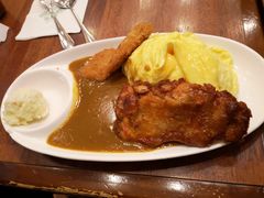 -玛格萝妮比萨屋(四平店)