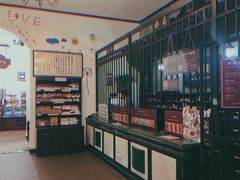 -良友书坊(安徽路店)