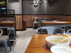 -渝是乎川渝小炒(新世界百货望京店)
