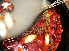 鸳鸯锅-三个大叔东北烧烤·砂锅菜(西三旗店)