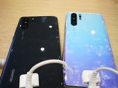 -华为授权体验店(万航渡路)