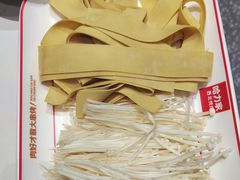 翘脚牛杂煲-哈力家·西北烧烤烤串(凤城三路店)