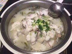 -严厨老坛酸菜鱼(吴江万宝店)