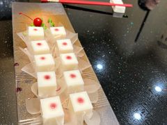 -香山湖家家宴(中山陵店)