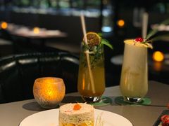 -Oasis Bar & Grill