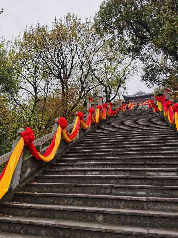 三峰清涼禪寺-停車場-