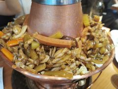 -炉小二铜锅牛蛙•川湘菜(三里屯店)