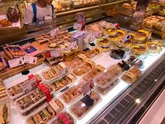 零售区-巴黎贝甜(龙之梦购物中心虹口店)
