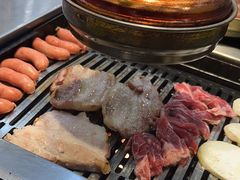 -臻牛烤肉