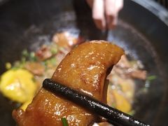 -锅老头海鲜铁锅炖