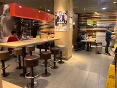 -麦当劳(杭州西湖银泰百货店)