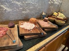 -杭州西子湖四季酒店-WL BISTRO西湖餐厅(灵隐路店)