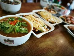 -海口骑楼小吃街