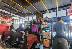 -嗨翻Hi-Fun竞技主题乐园·蹦床团建生日聚会(五棵松华熙店)