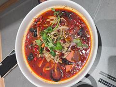 -褚记烤鸭·南京家常菜(雨花客厅店)