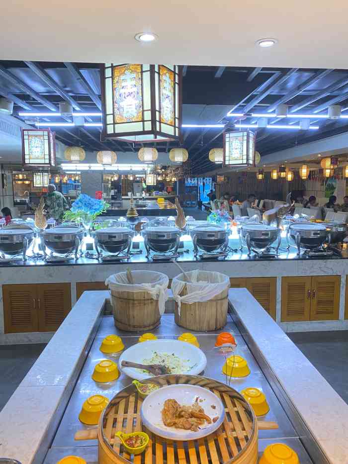 金色池塘温泉酒店(南亚店)-"环境好,服务好!值得信赖的一下洗浴场所!