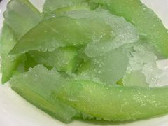 情人果-超越炭火牛蛙火锅鸡(河东店)