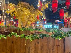 -老滇山寨•云南特色菜•地方菜•民族风情歌舞表演(金碧店)