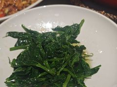 -渝信川菜 · 川味家常菜(财富购物中心店)
