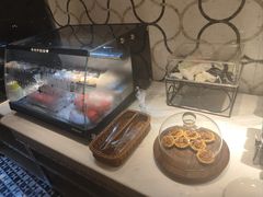 -浅深(世茂滨江精品店)