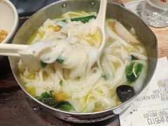枸杞菌子土鸡汤手工粉-小满手工粉(上海月星环球港店)