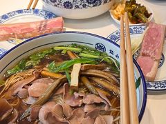 -镇南锅盖面馆(解放路店)