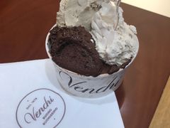 -VENCHI 闻绮(上海佛罗伦萨小镇店)