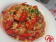 -肥肥虾庄·金牌油焖大虾(杨园滨江时代walk店)