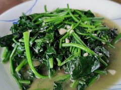 -芦茨金富饭庄·25年老字号·专做稻草鸡