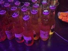 -赤红音乐现场(浦东金桥路店)