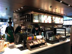-星巴克(浦东机场T2到达店)
