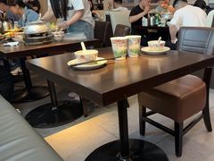 -大头虾越式风味餐厅(光明广场店)