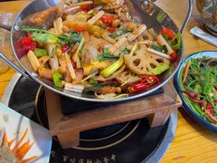 -民食香·腊排骨野生菌美食(木府店)