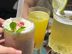 -九月里.自由花园餐厅