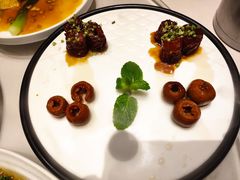 -闫府私房菜·老字号(恒隆店)