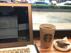 -星巴克臻选(南京艾尚天地店)