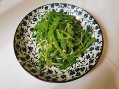 荷兰豆拌金针菇-席家花园(巨鹿花园店)