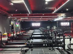 -超菲特健身工作室(晨月店)